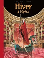 Couverture toilée pour « Hiver, à l'opéra », titre prévu en octobre 2023 (Grand Angle).