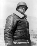 Patton en mars 1943, avant sa promotion au grade de général « quatre étoiles » (14 avril 1945).